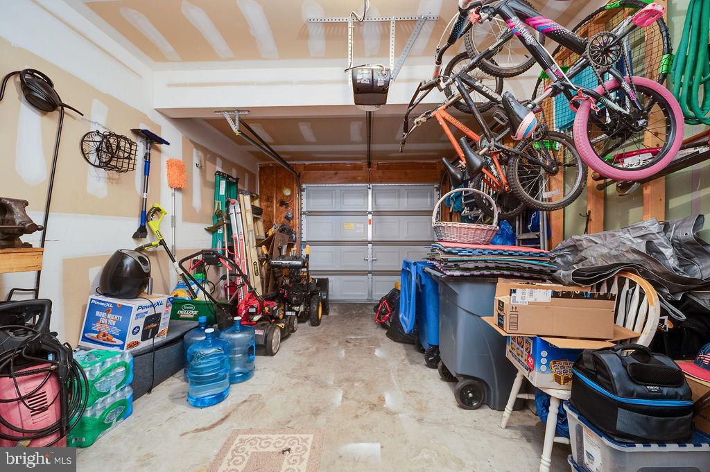 SAYLOR FARM - Residential