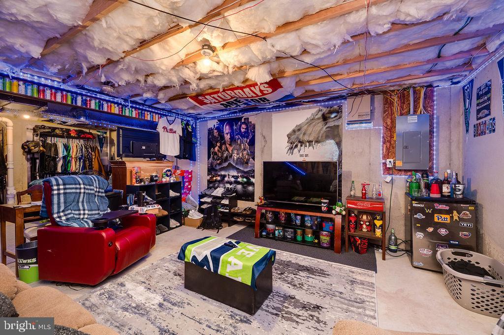 SAYLOR FARM - Residential