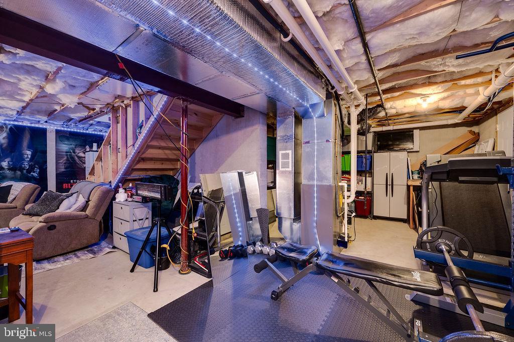 SAYLOR FARM - Residential