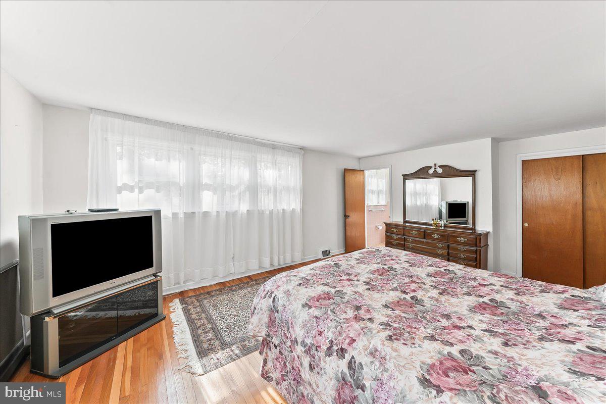 ROSE TREE WOODS - Residential