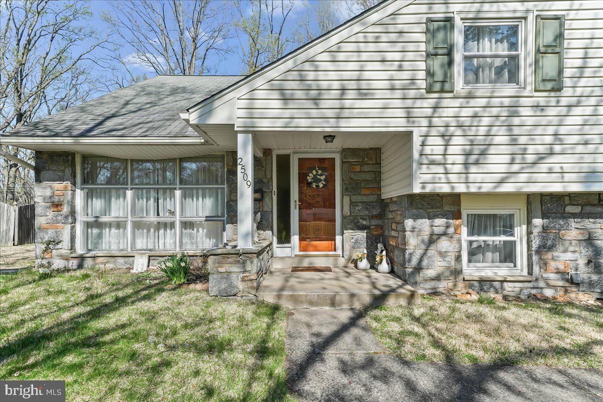 ROSE TREE WOODS - Residential