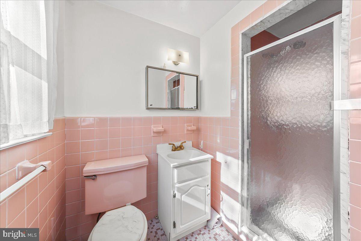 ROSE TREE WOODS - Residential