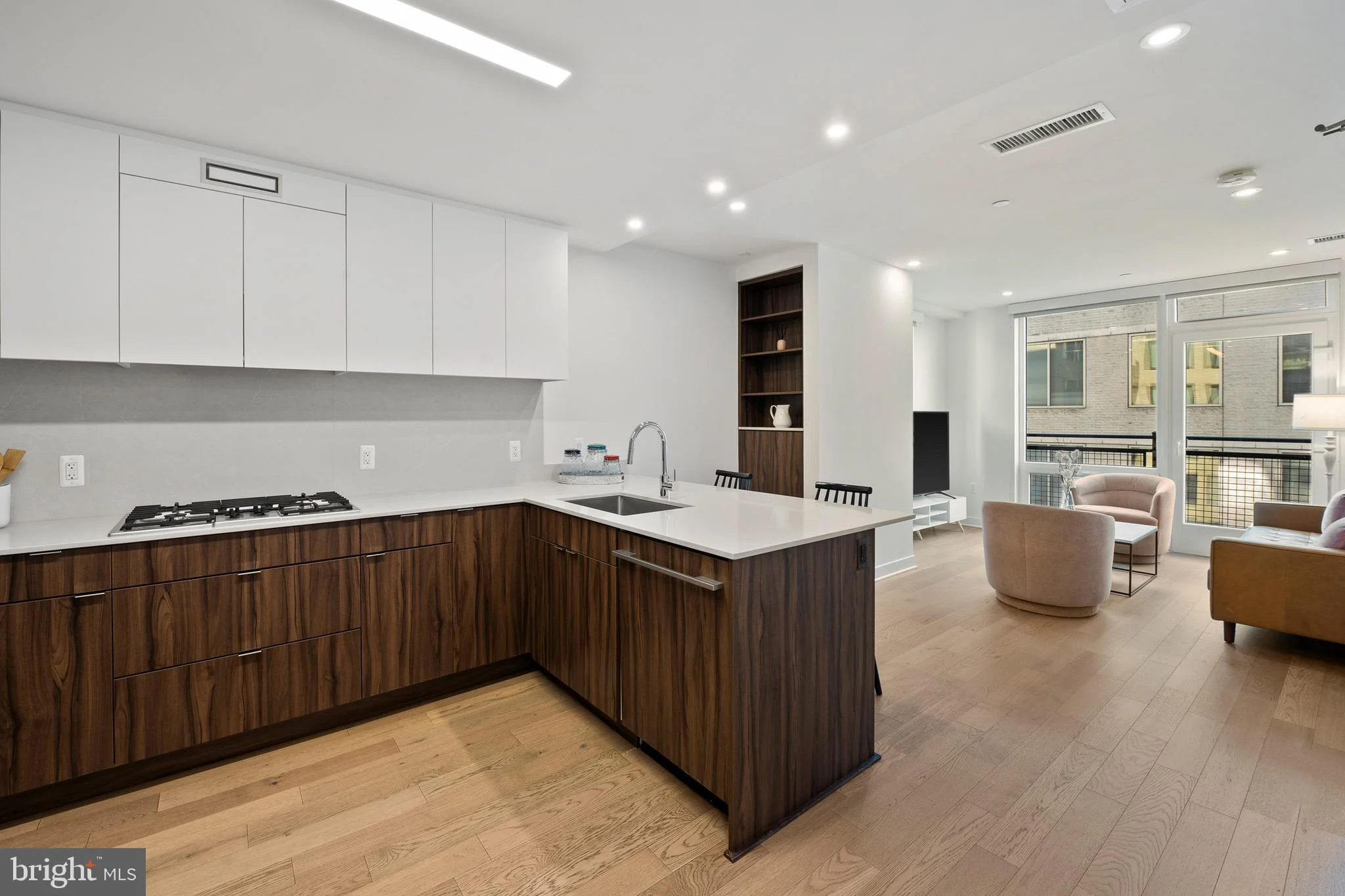 37 L Street SE Unit 908