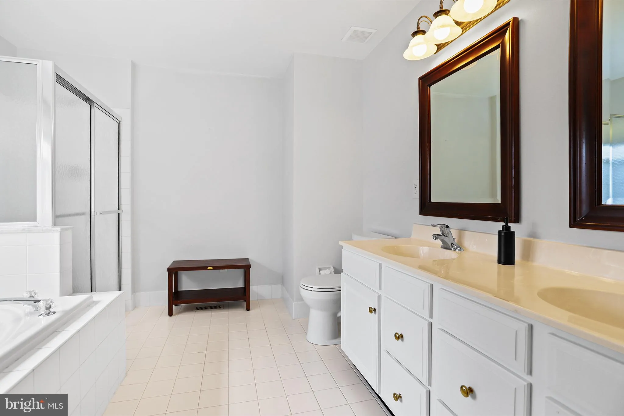 Glen Mills, Pennsylvania 19342, United States, 3 Bedrooms Bedrooms, ,4 BathroomsBathrooms,Residential,Active,169491