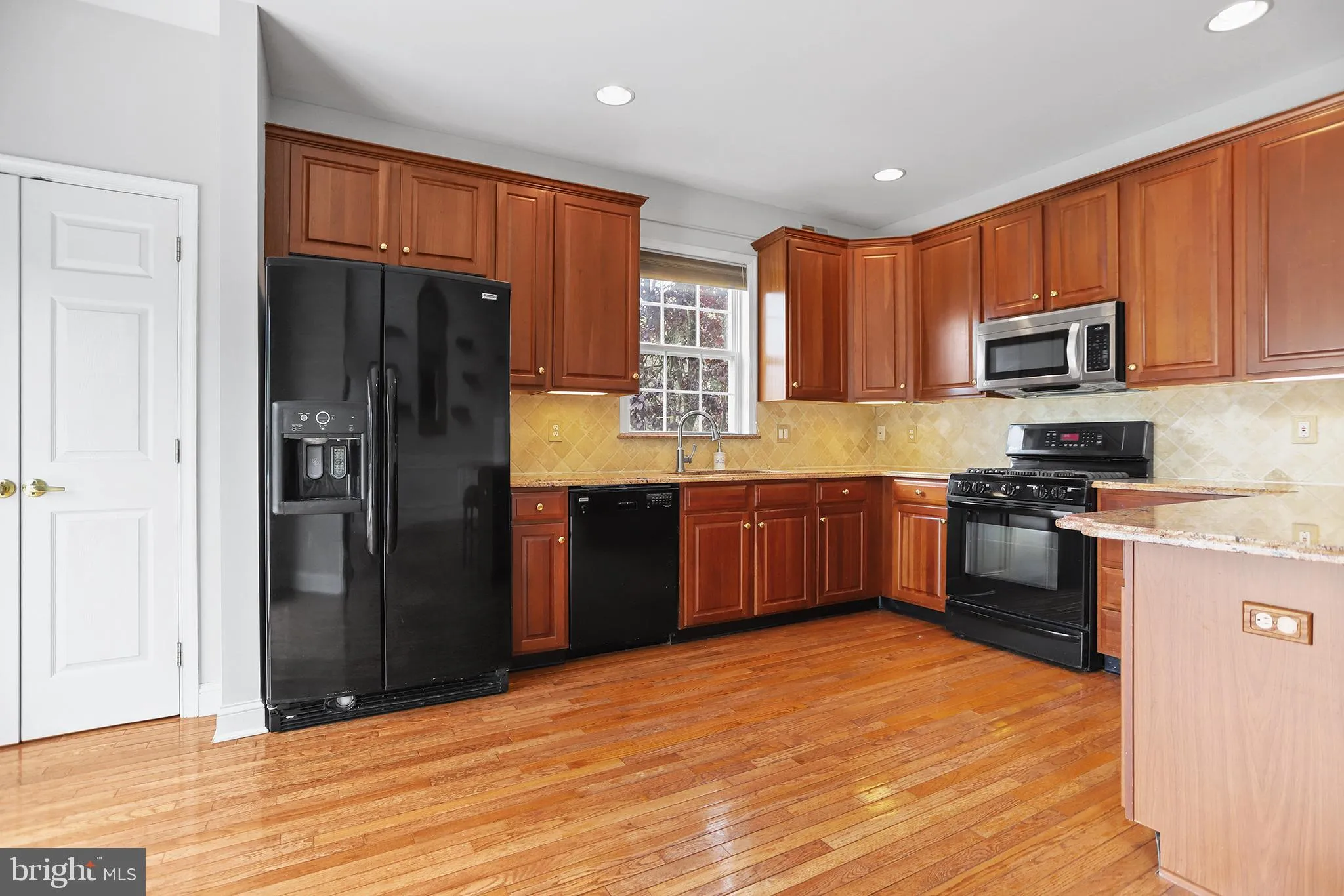 Glen Mills, Pennsylvania 19342, United States, 3 Bedrooms Bedrooms, ,4 BathroomsBathrooms,Residential,Active,169491