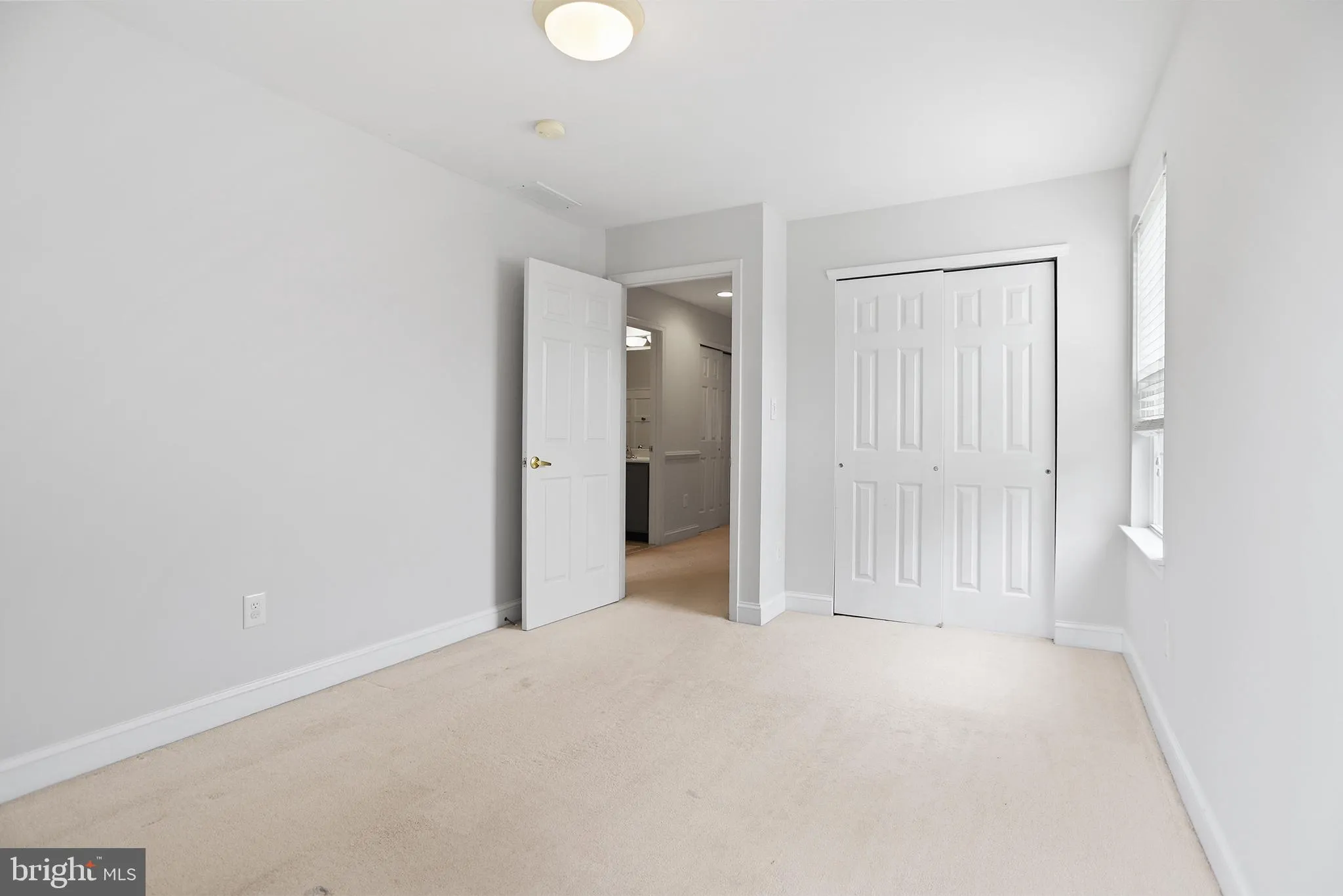 Glen Mills, Pennsylvania 19342, United States, 3 Bedrooms Bedrooms, ,4 BathroomsBathrooms,Residential,Active,169491