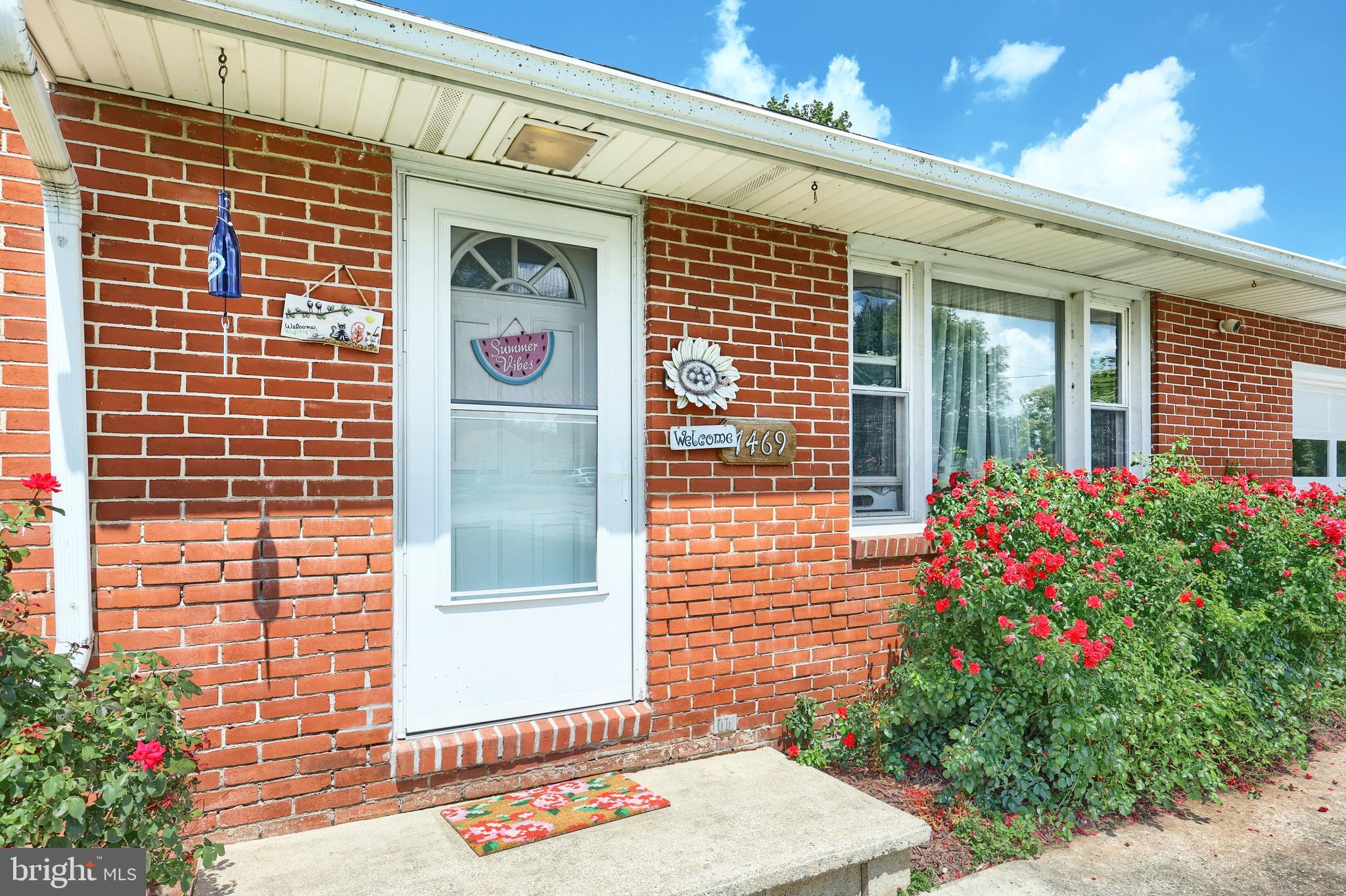 7469 LINCOLN HIGHWAY