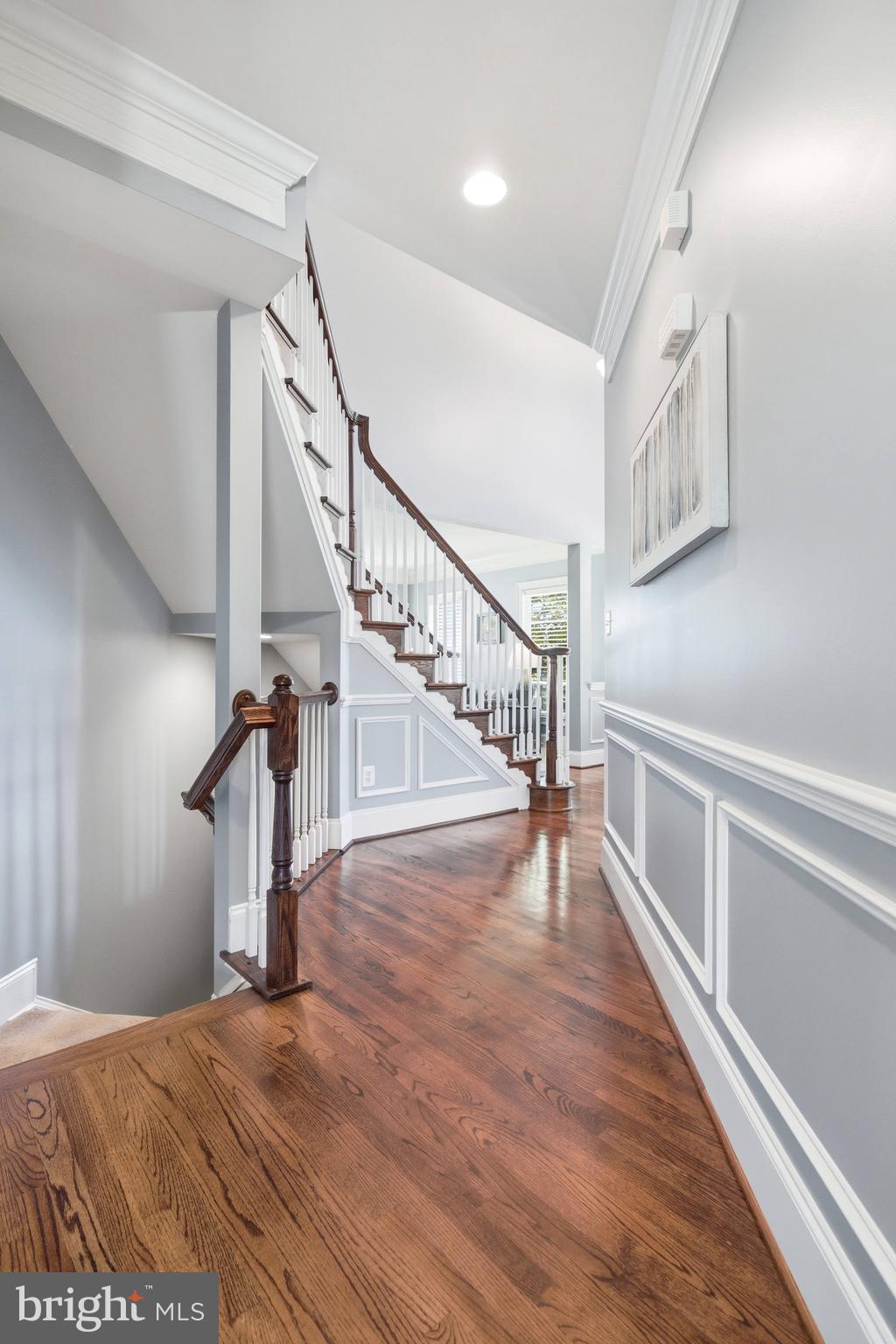 STONEWALL MANOR - Residential