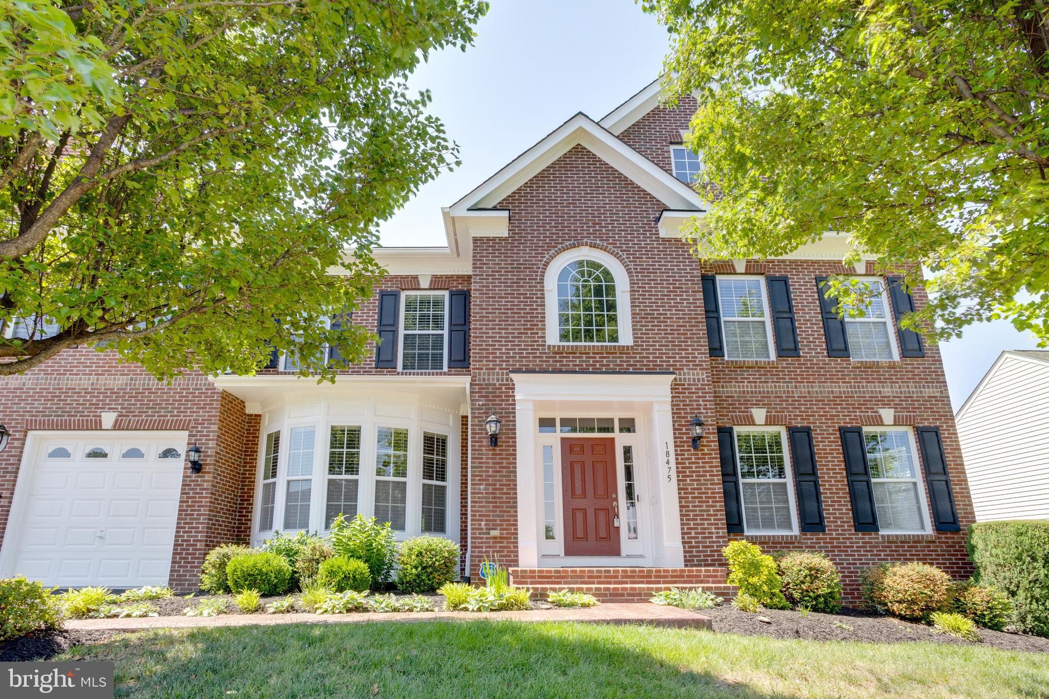 STONEWALL MANOR - Residential