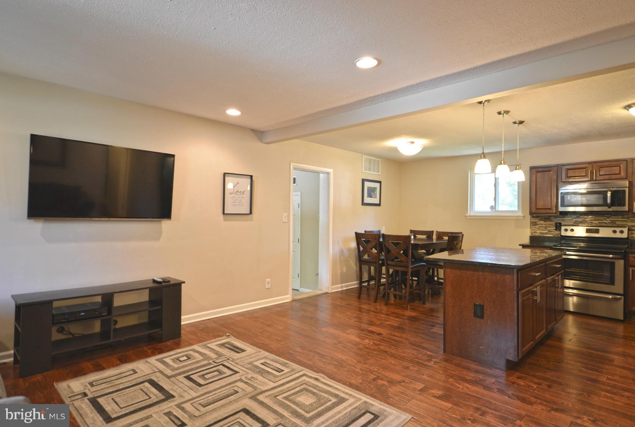 TOWNSEND - Residential