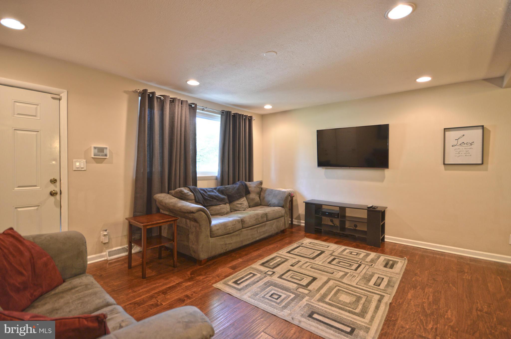 TOWNSEND - Residential