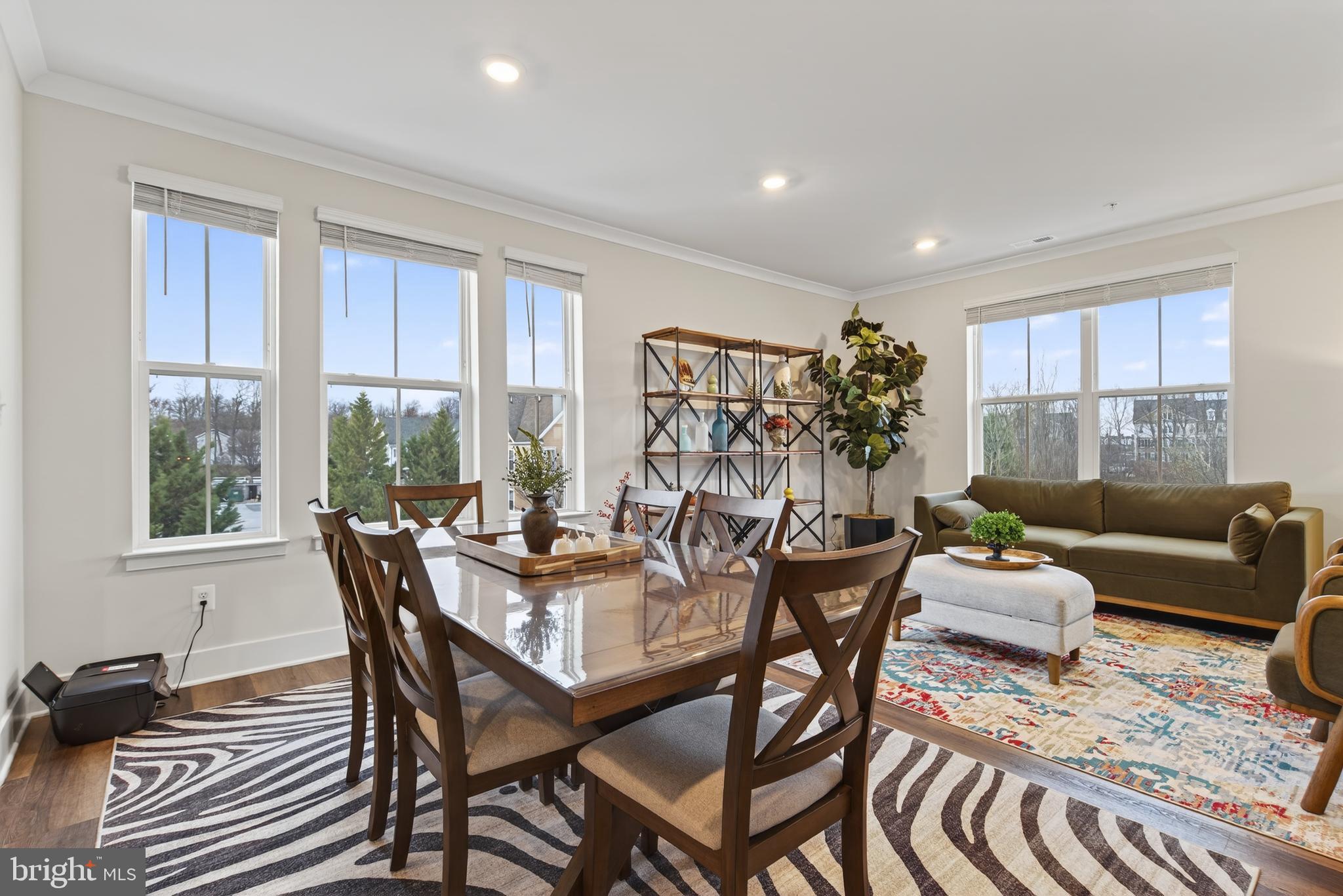 VILLAGE TOWNS - Residential