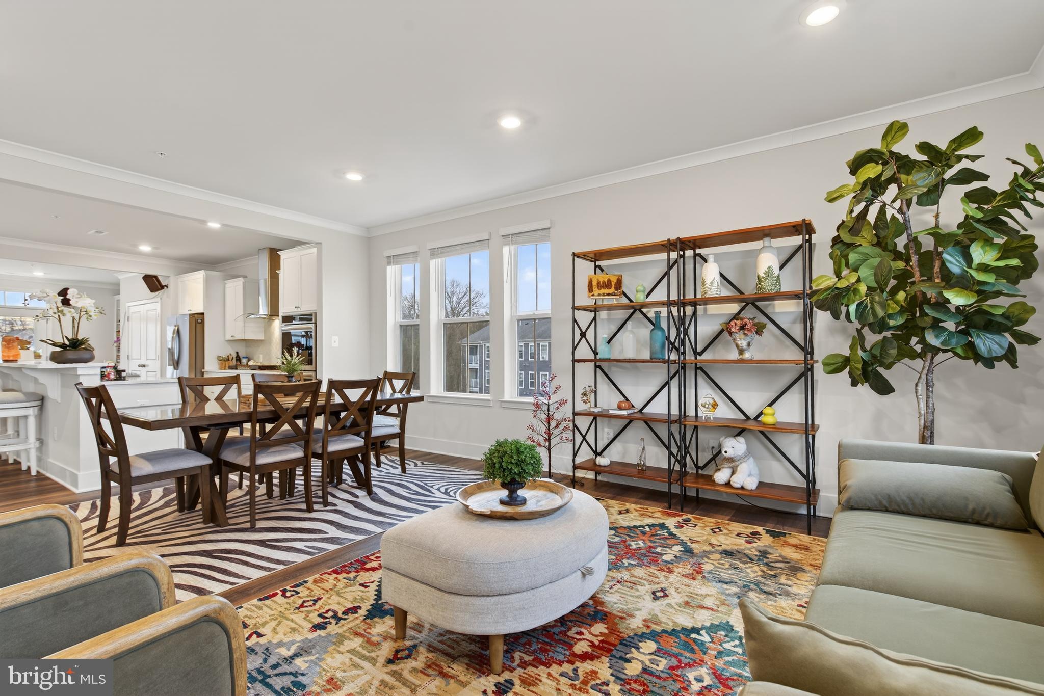 VILLAGE TOWNS - Residential