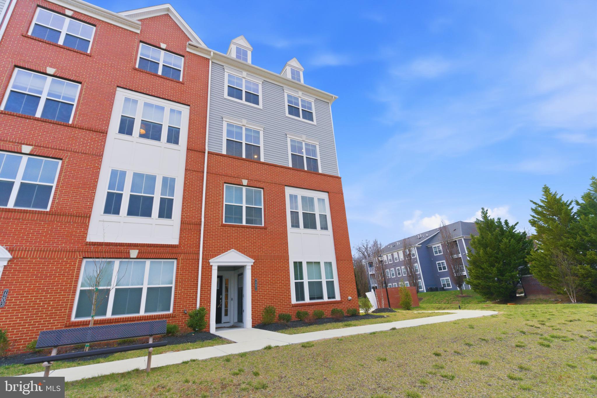 7201 GRINGOTTS WAY B