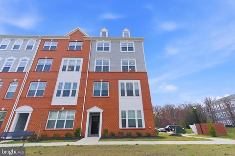 Photo of 7201 Gringotts Way #B, ELKRIDGE, MD 21075 (MLS # MDHW2066266)