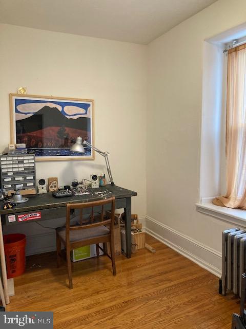 UNIVERSITY CITY - Residential Income