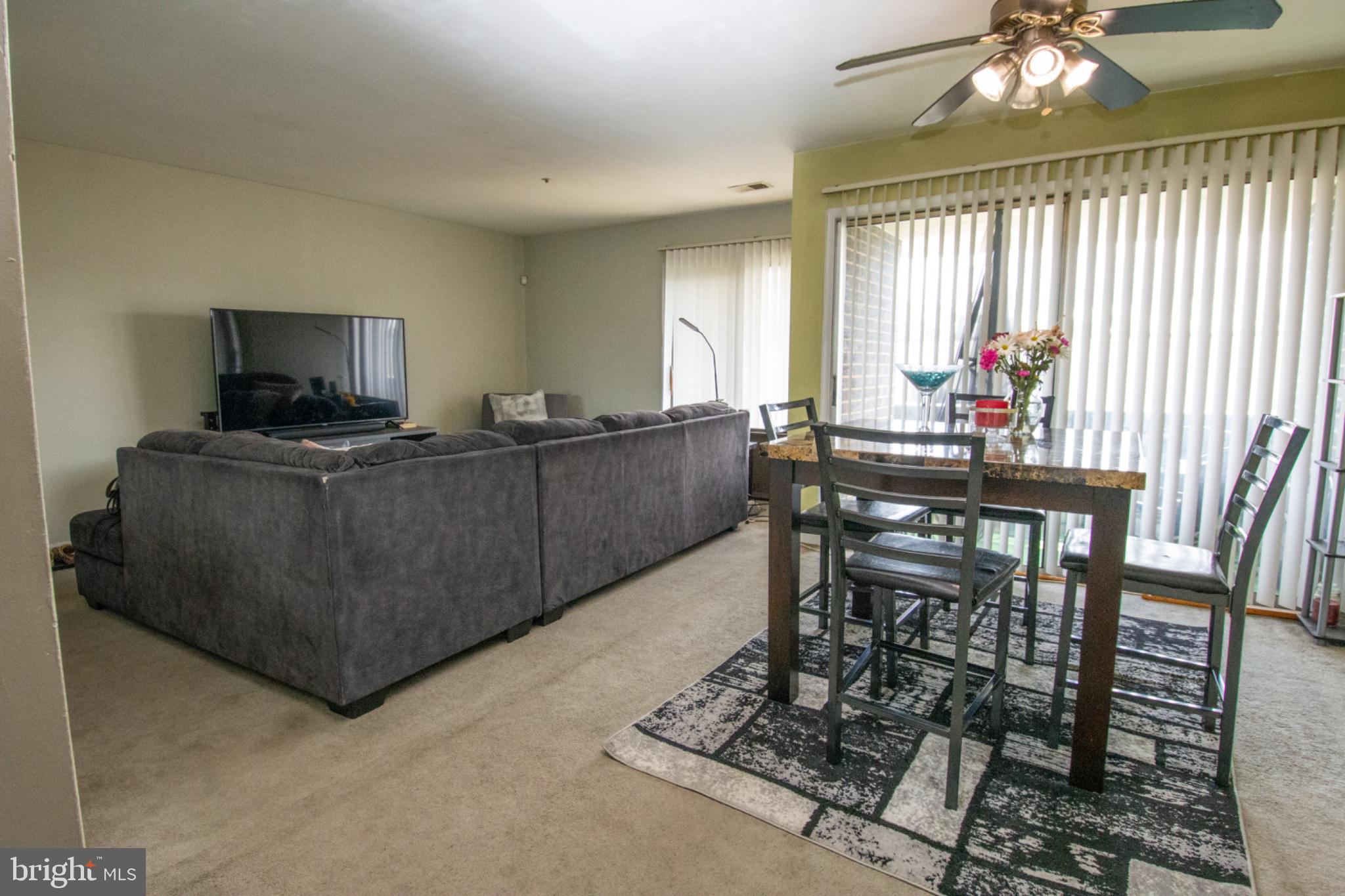 PINES CONDOMINIUM - Residential