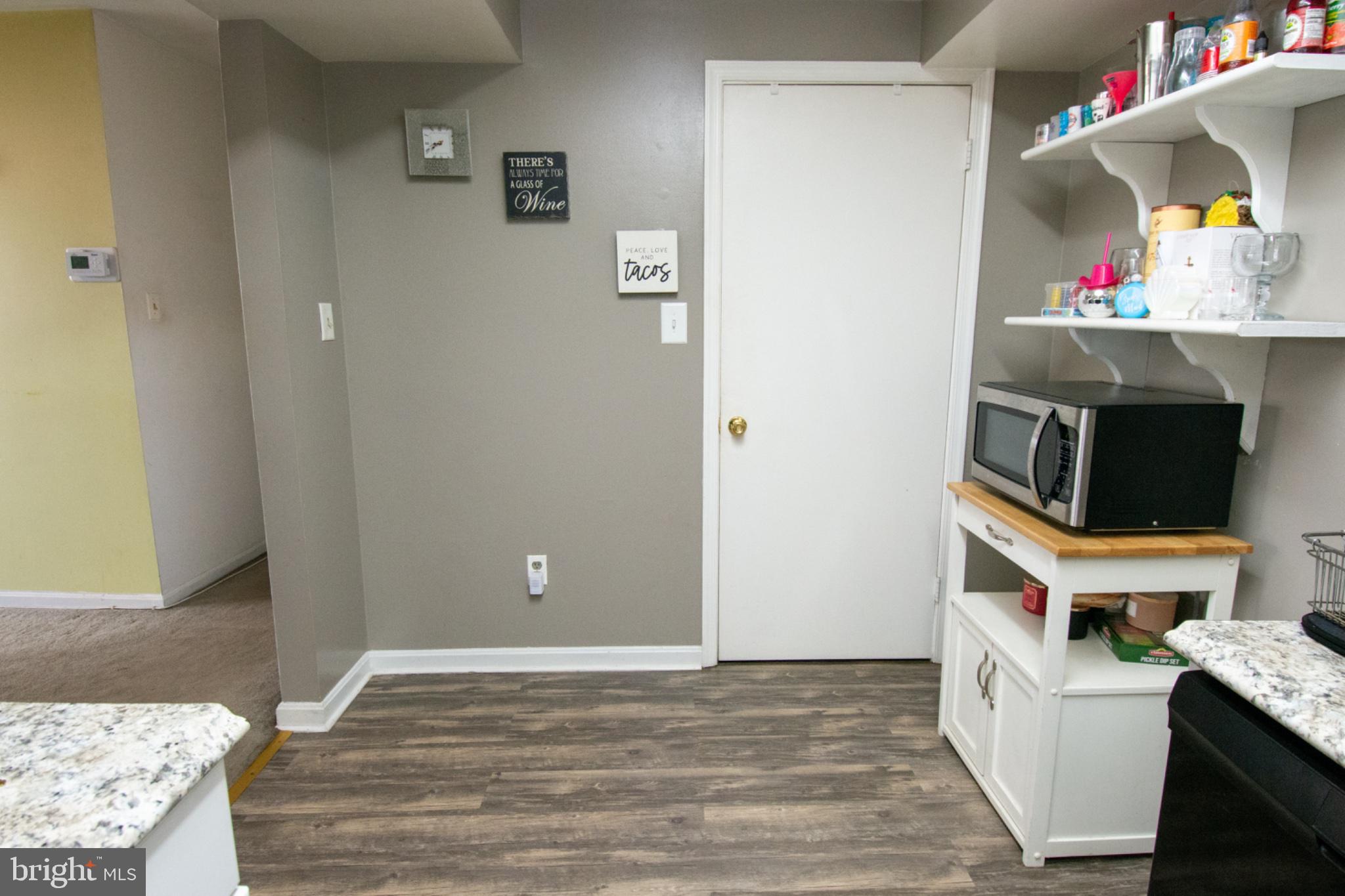 PINES CONDOMINIUM - Residential