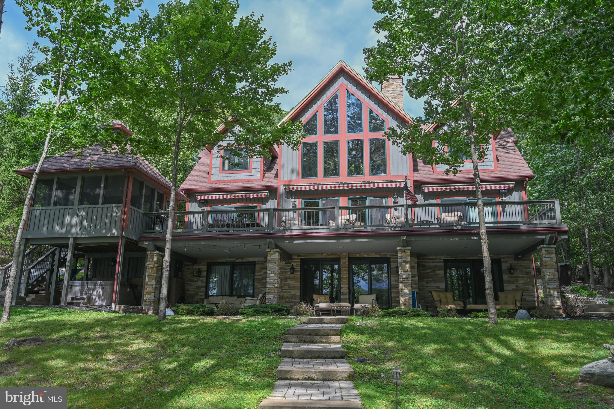1931 LAKESHORE DRIVE