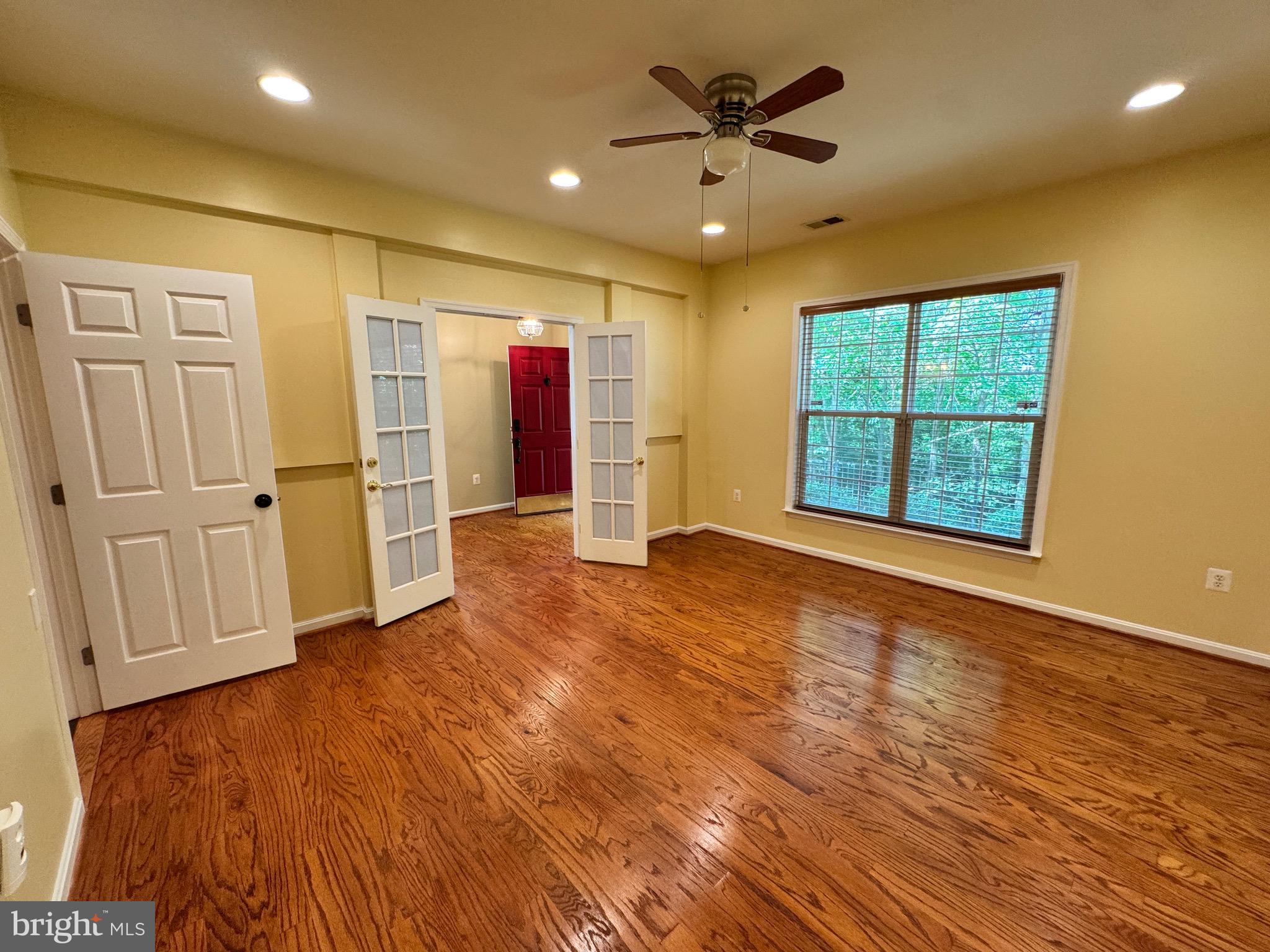 PRINCE WILLIAM TOWN CENTER - Residential Lease