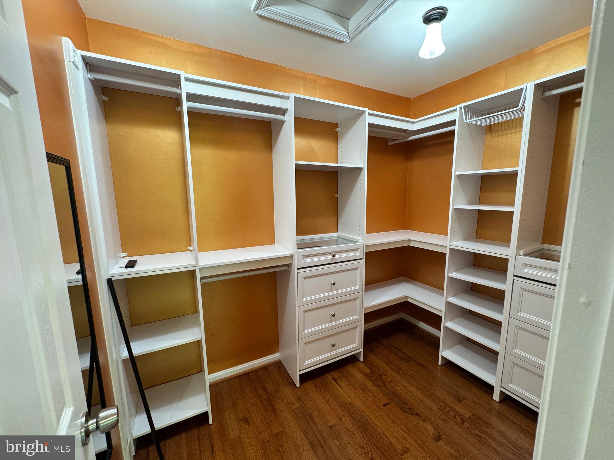 PRINCE WILLIAM TOWN CENTER - Residential Lease