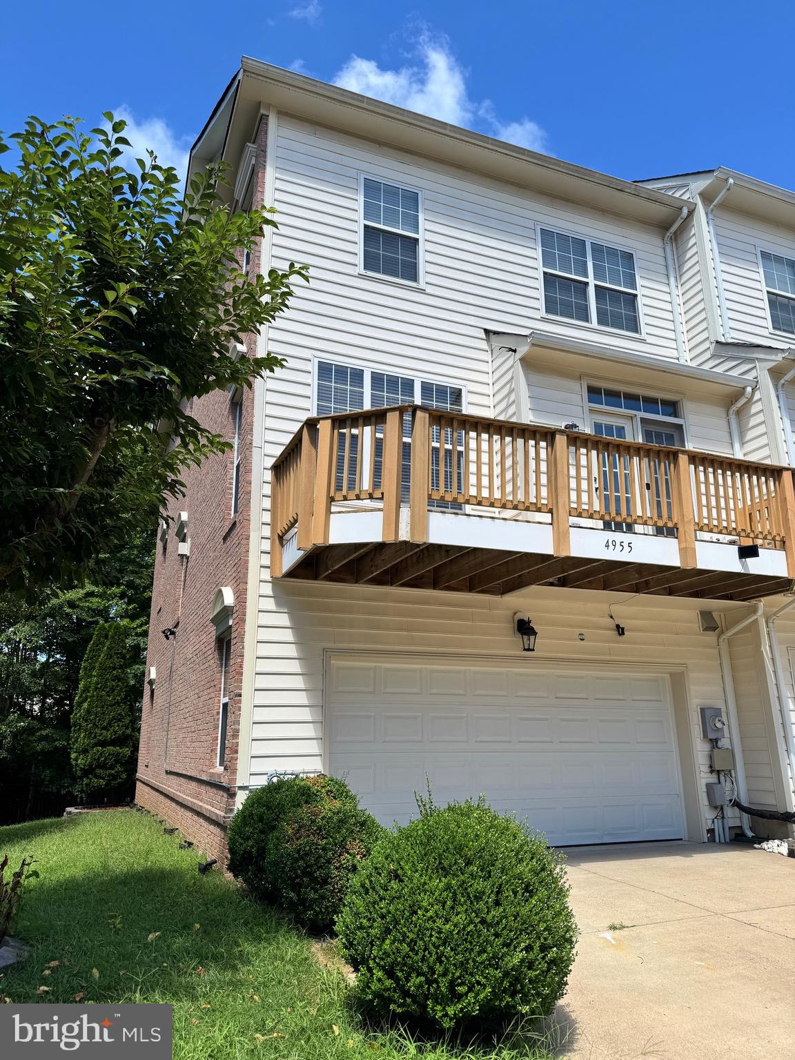 PRINCE WILLIAM TOWN CENTER - Residential Lease