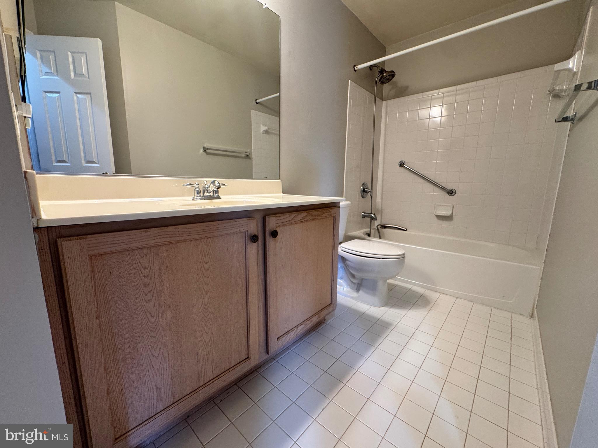 PRINCE WILLIAM TOWN CENTER - Residential Lease