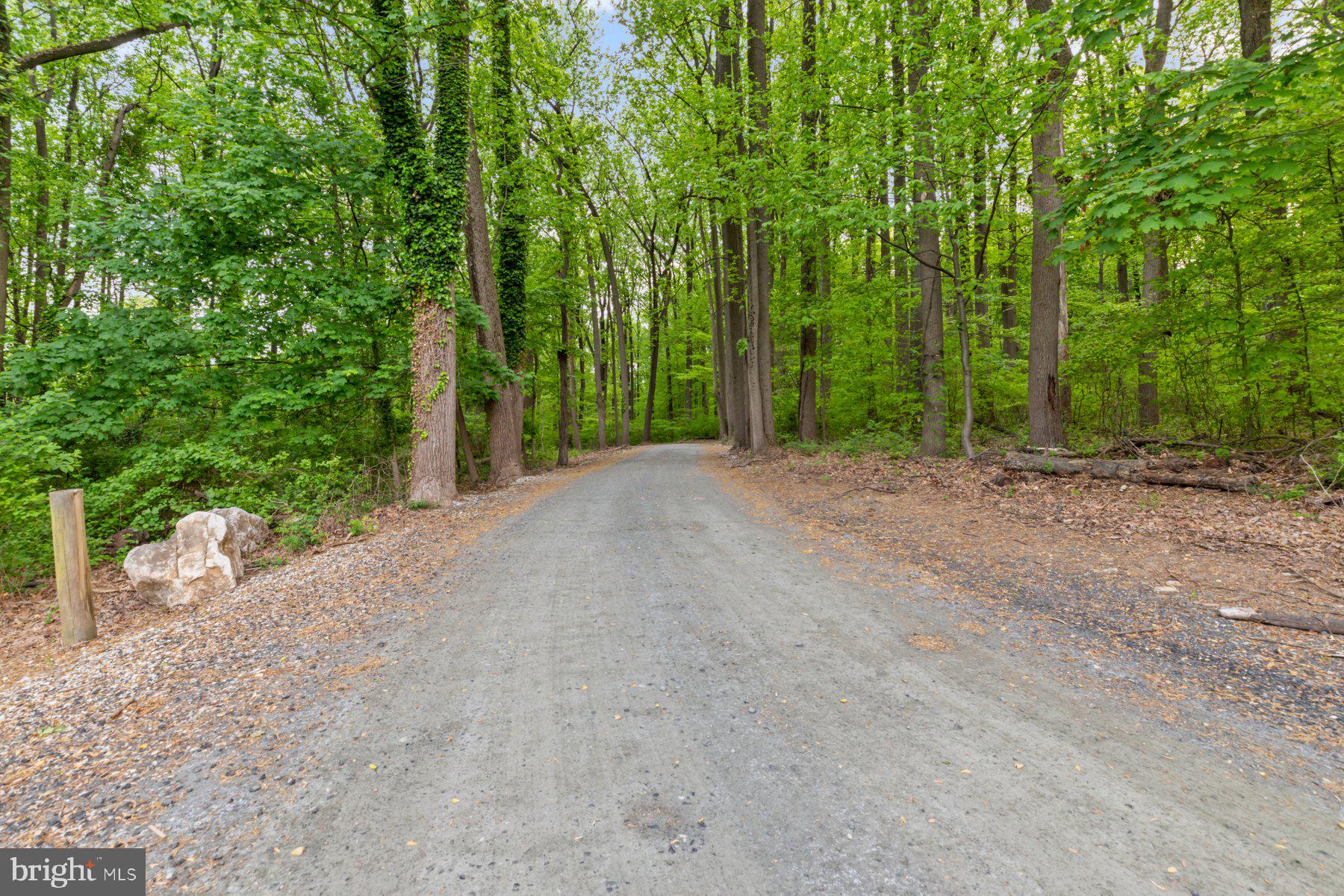 DOUBLE ROCK TOWNHOUSES - Residential