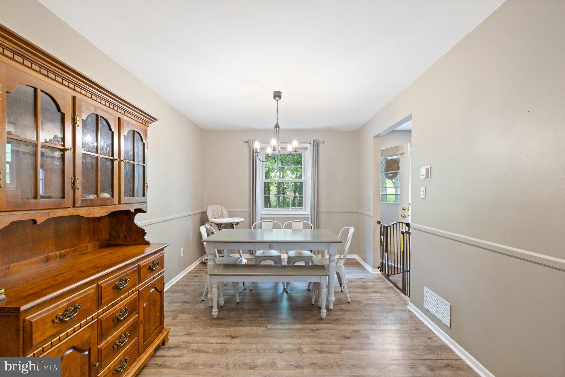 DOUBLE ROCK TOWNHOUSES - Residential