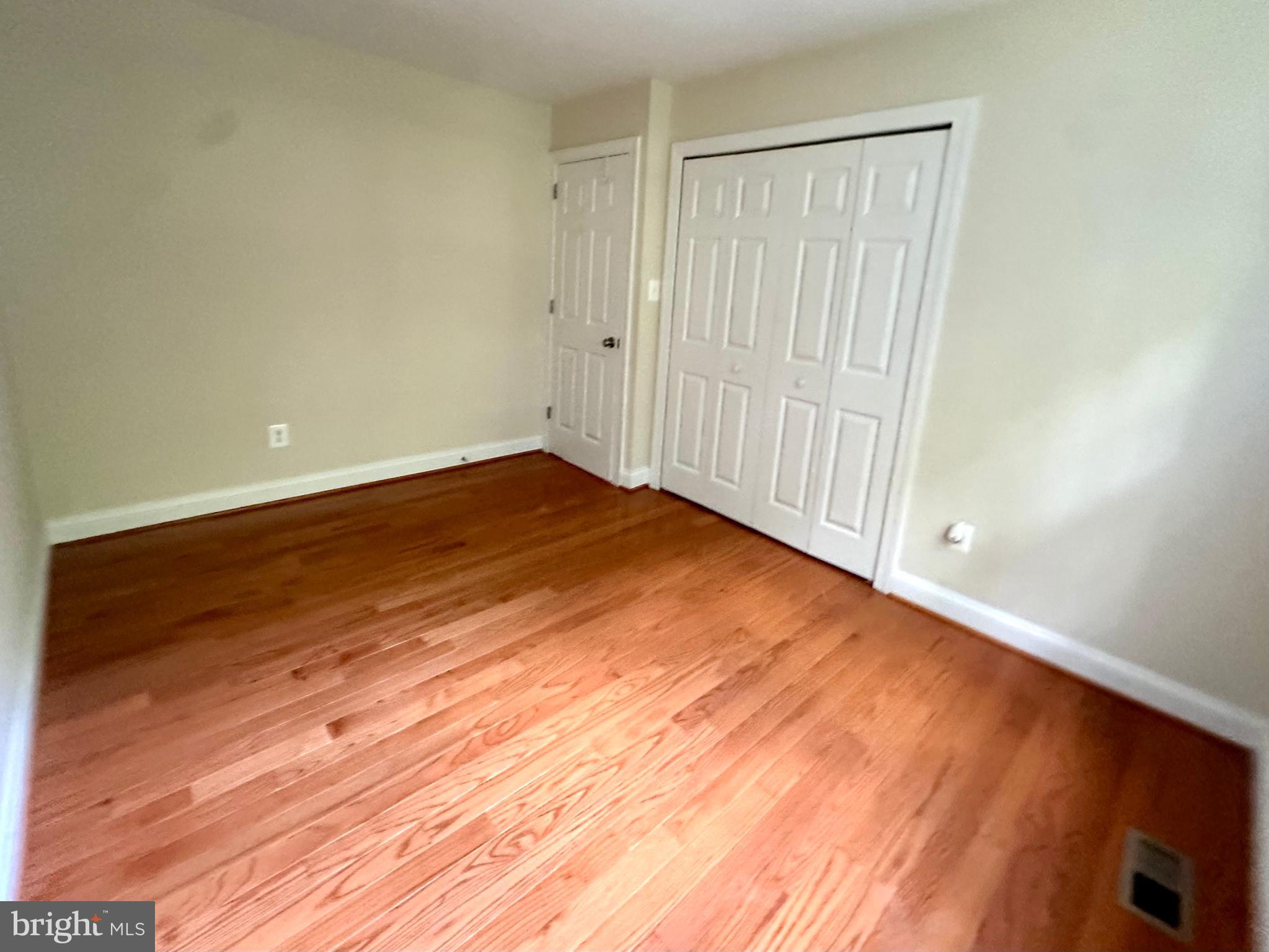 WOLF TRAP GREEN - Residential Lease