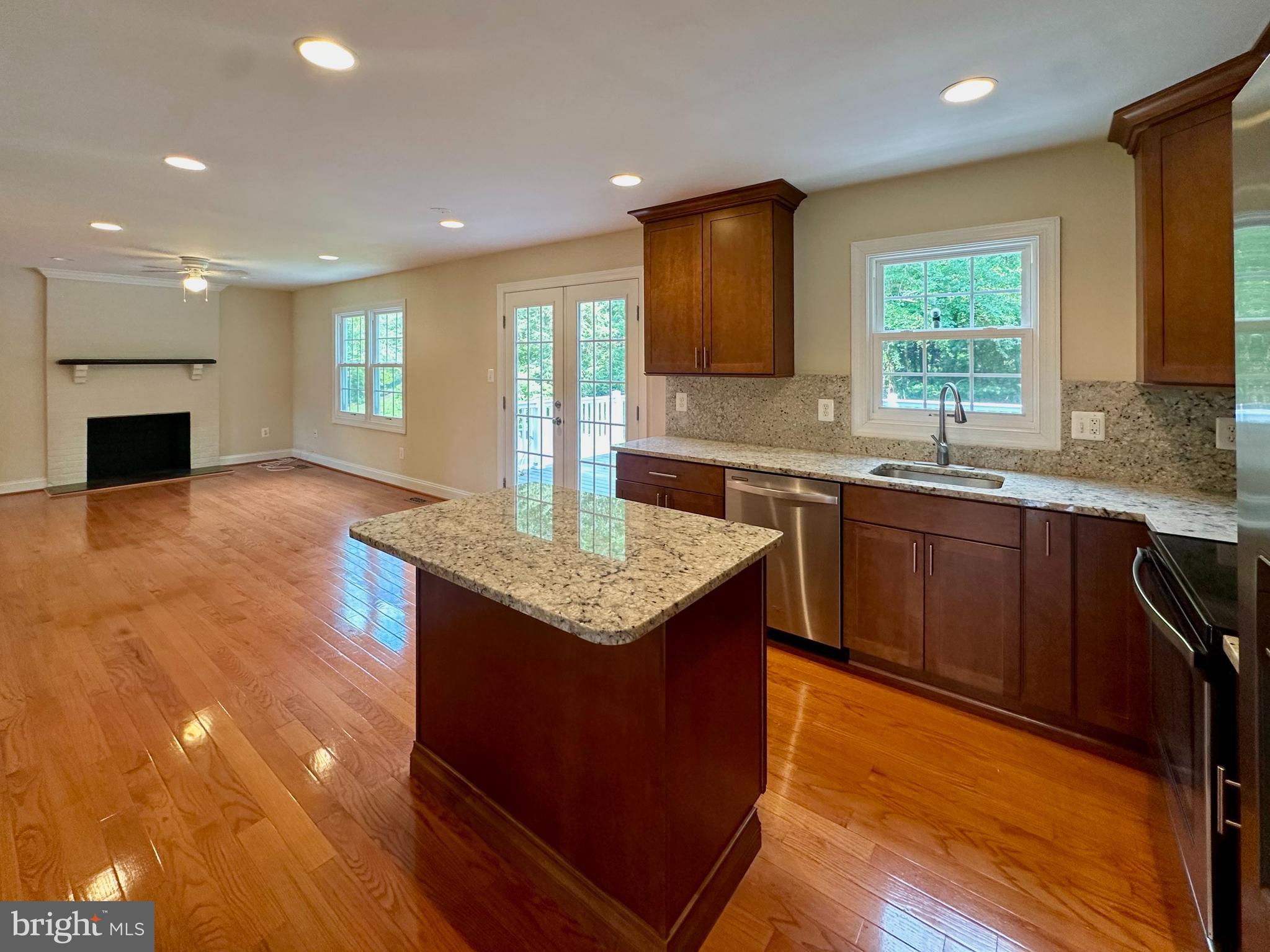 WOLF TRAP GREEN - Residential Lease