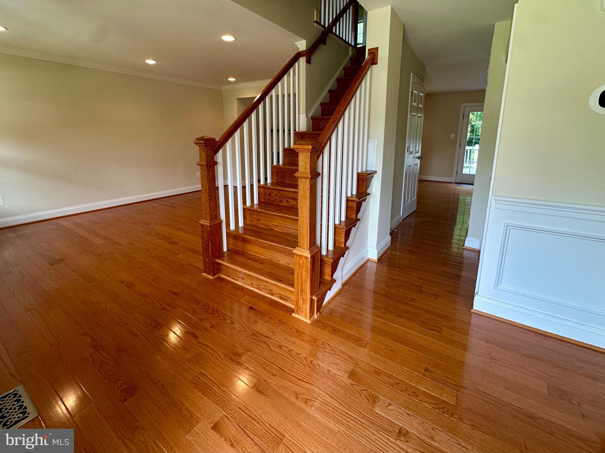 WOLF TRAP GREEN - Residential Lease