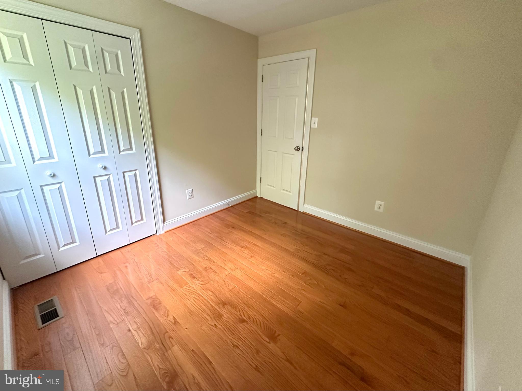 WOLF TRAP GREEN - Residential Lease