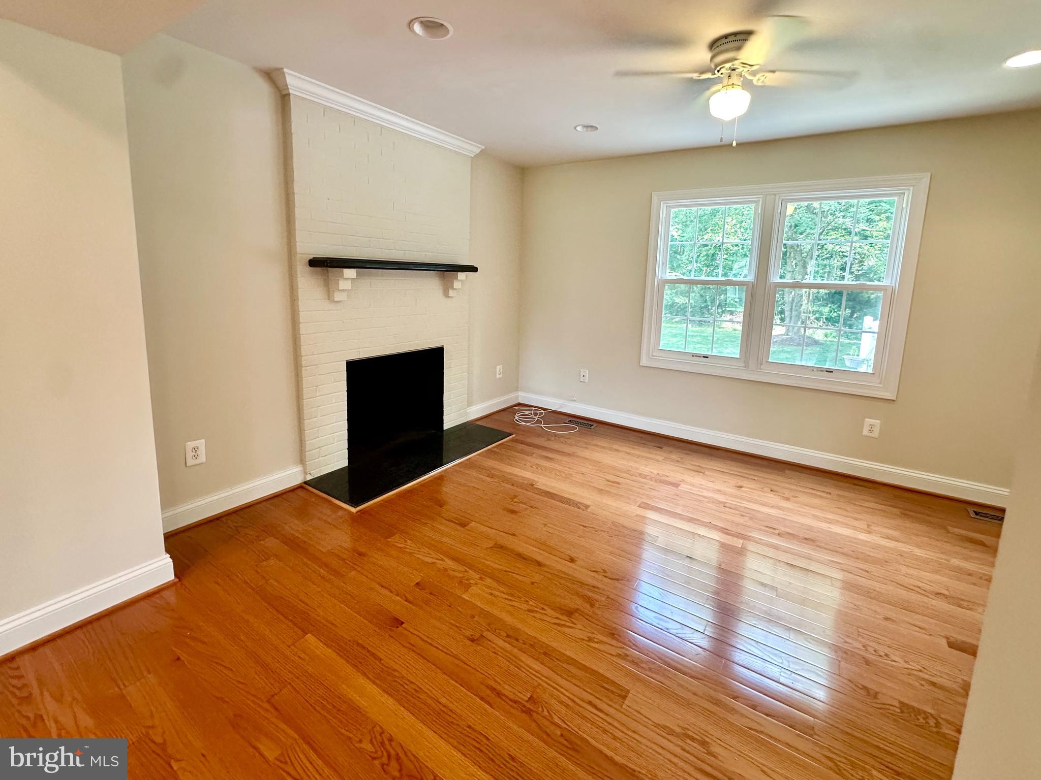 WOLF TRAP GREEN - Residential Lease