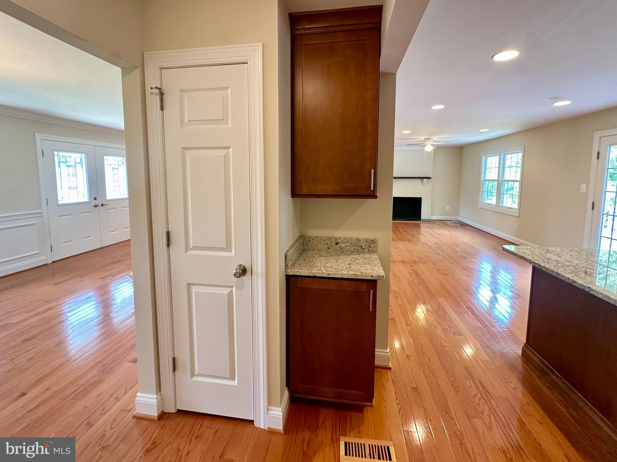 WOLF TRAP GREEN - Residential Lease