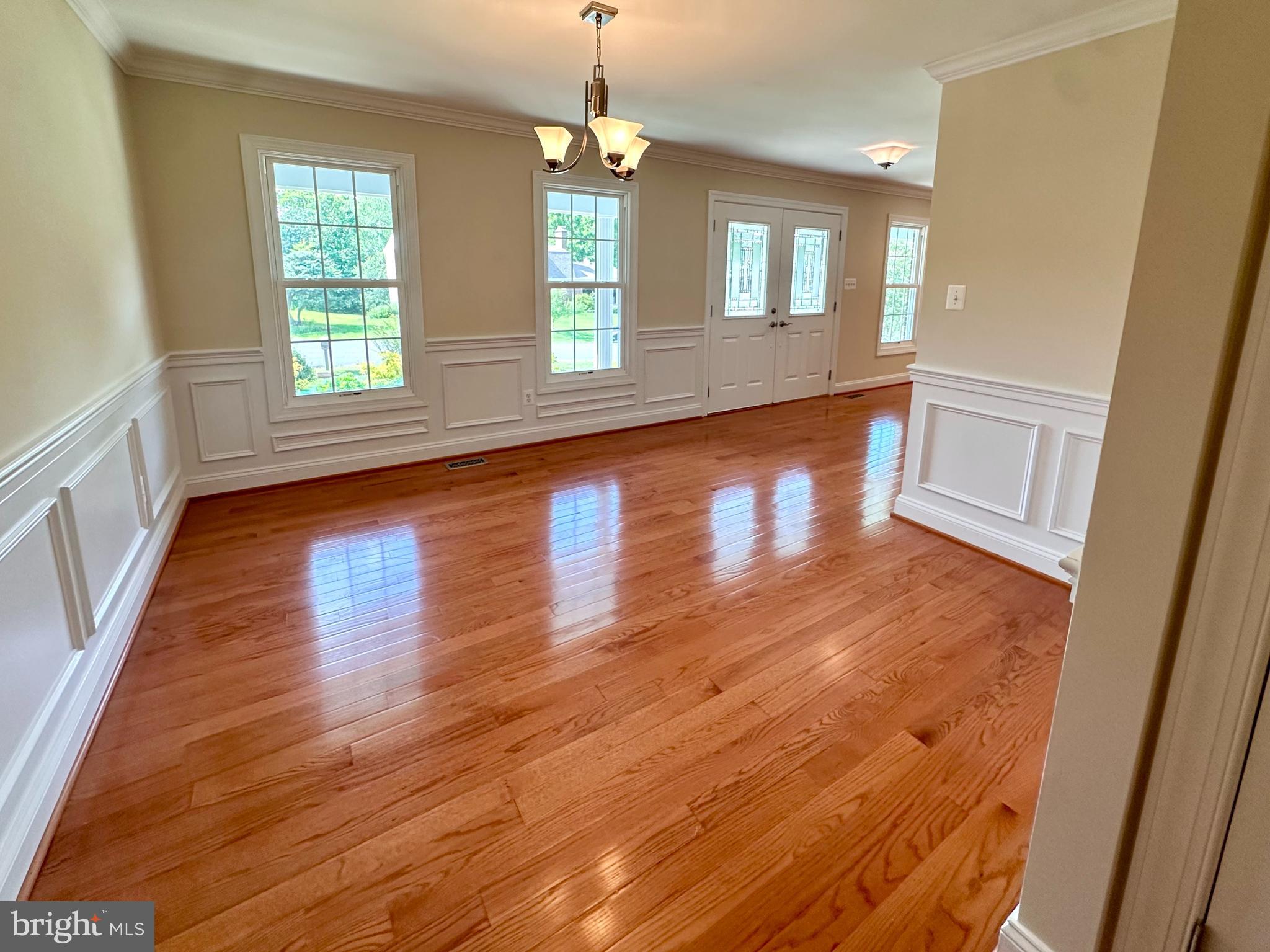 WOLF TRAP GREEN - Residential Lease