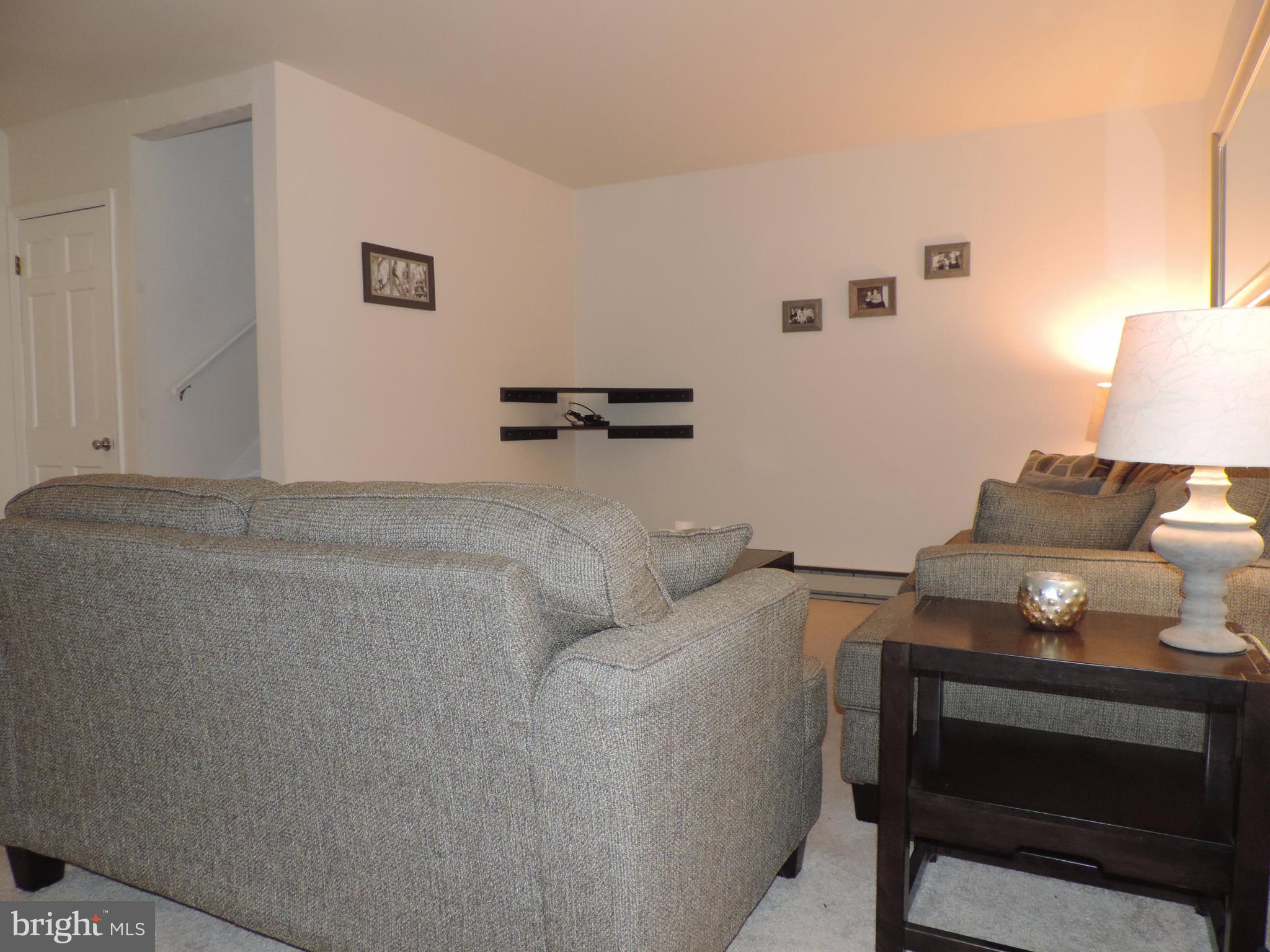 LAKE MEADE - Residential