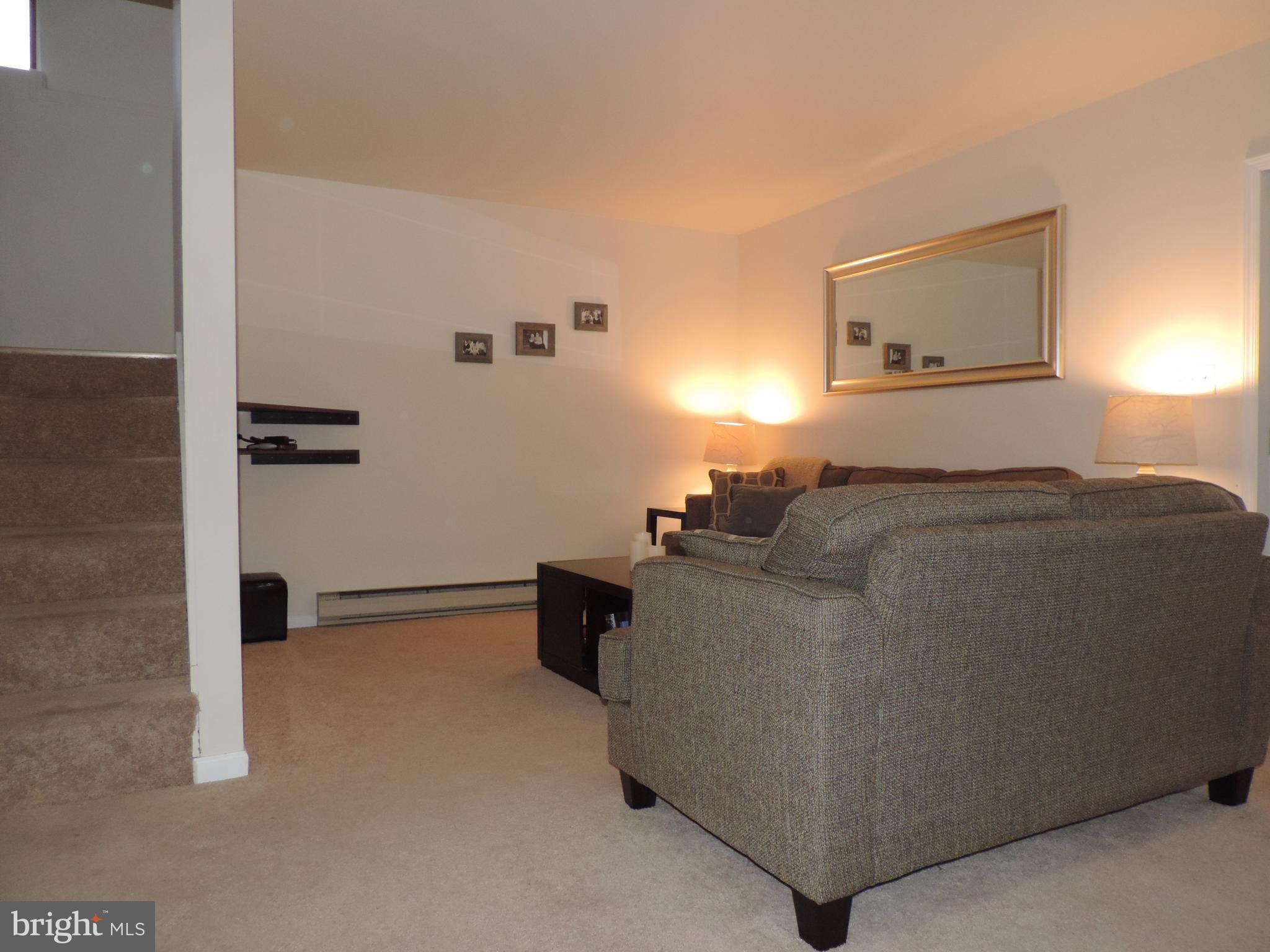 LAKE MEADE - Residential