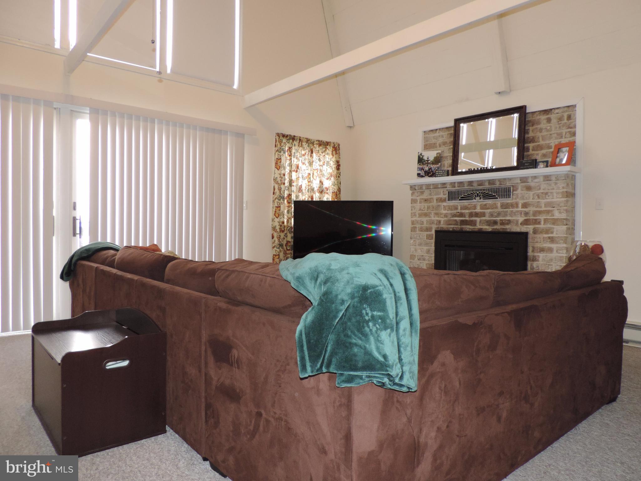 LAKE MEADE - Residential