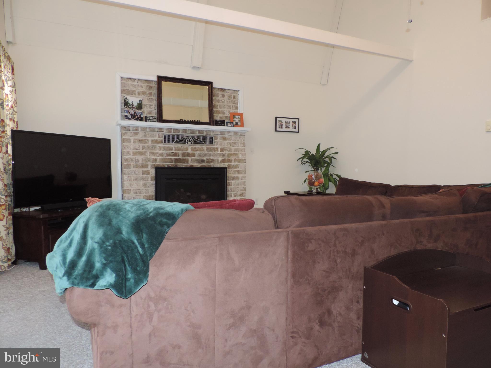 LAKE MEADE - Residential