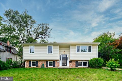 4002 52ND STREET BLADENSBURG MD 20710