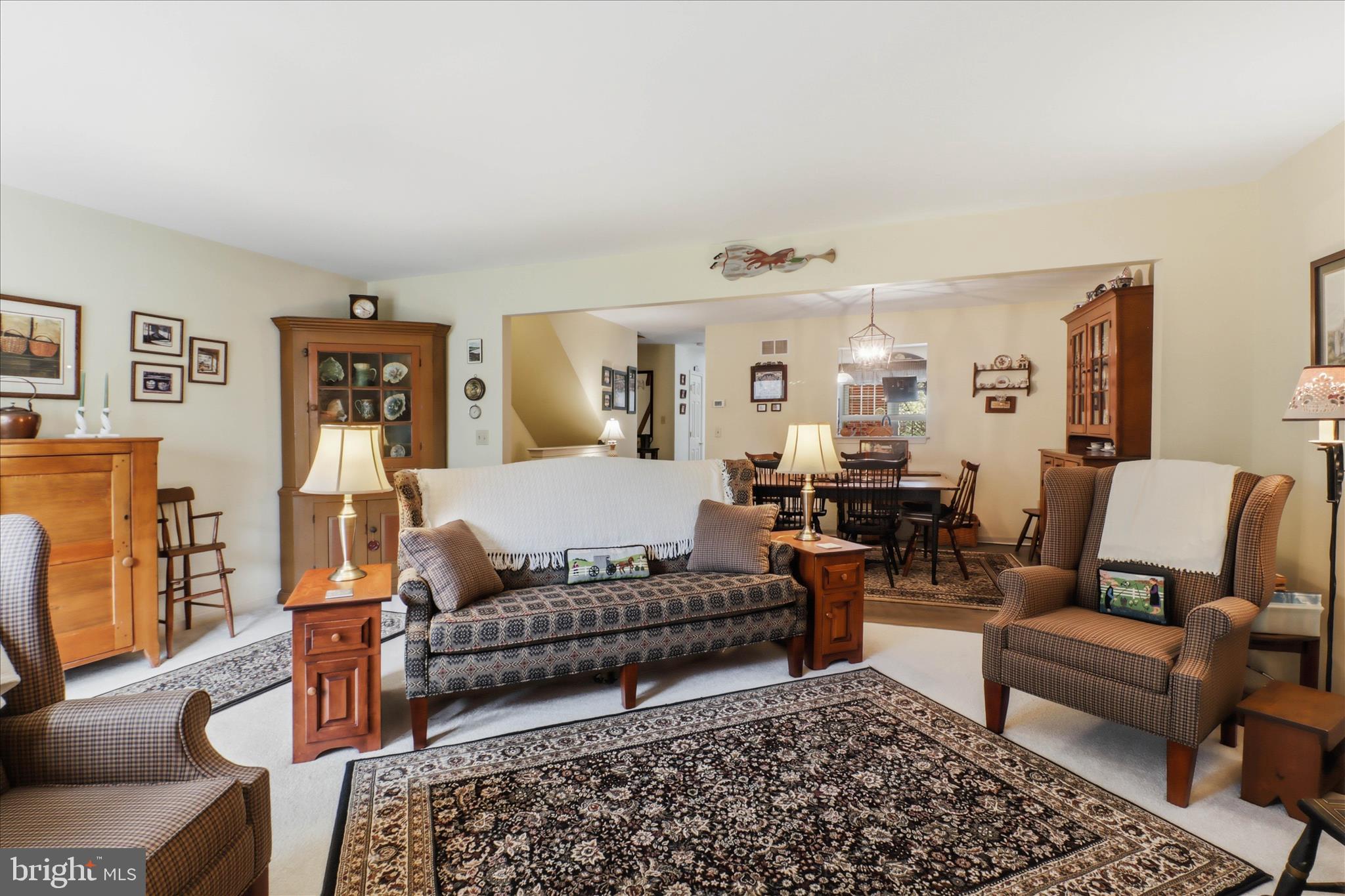 320 WHITECHAPEL ROAD