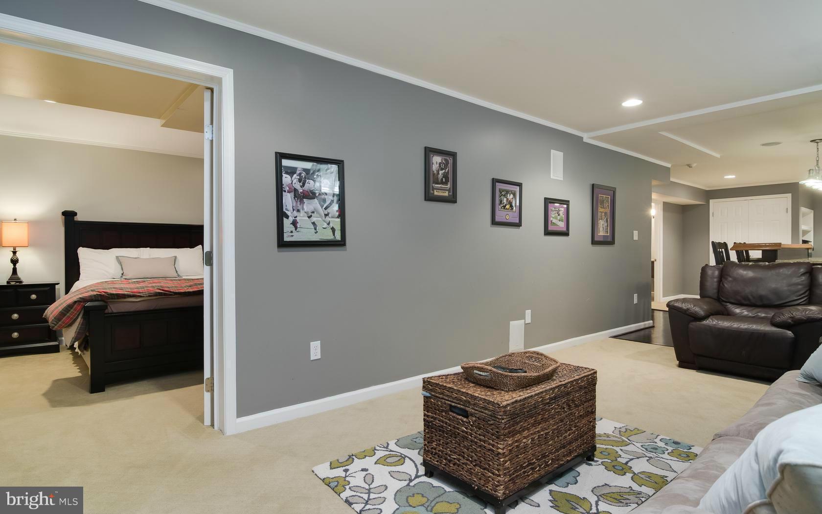 HOMEWOOD - Residential