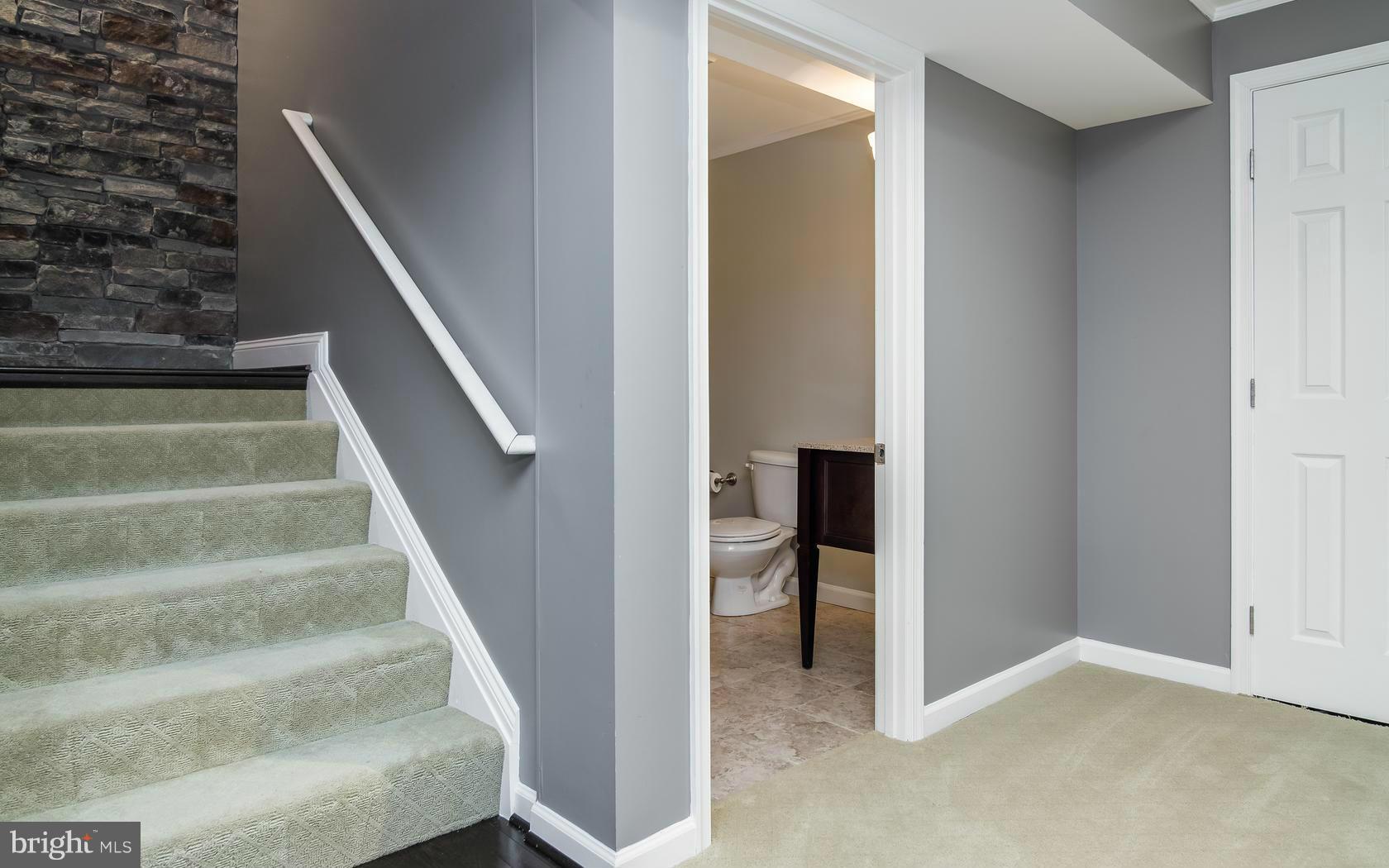 HOMEWOOD - Residential