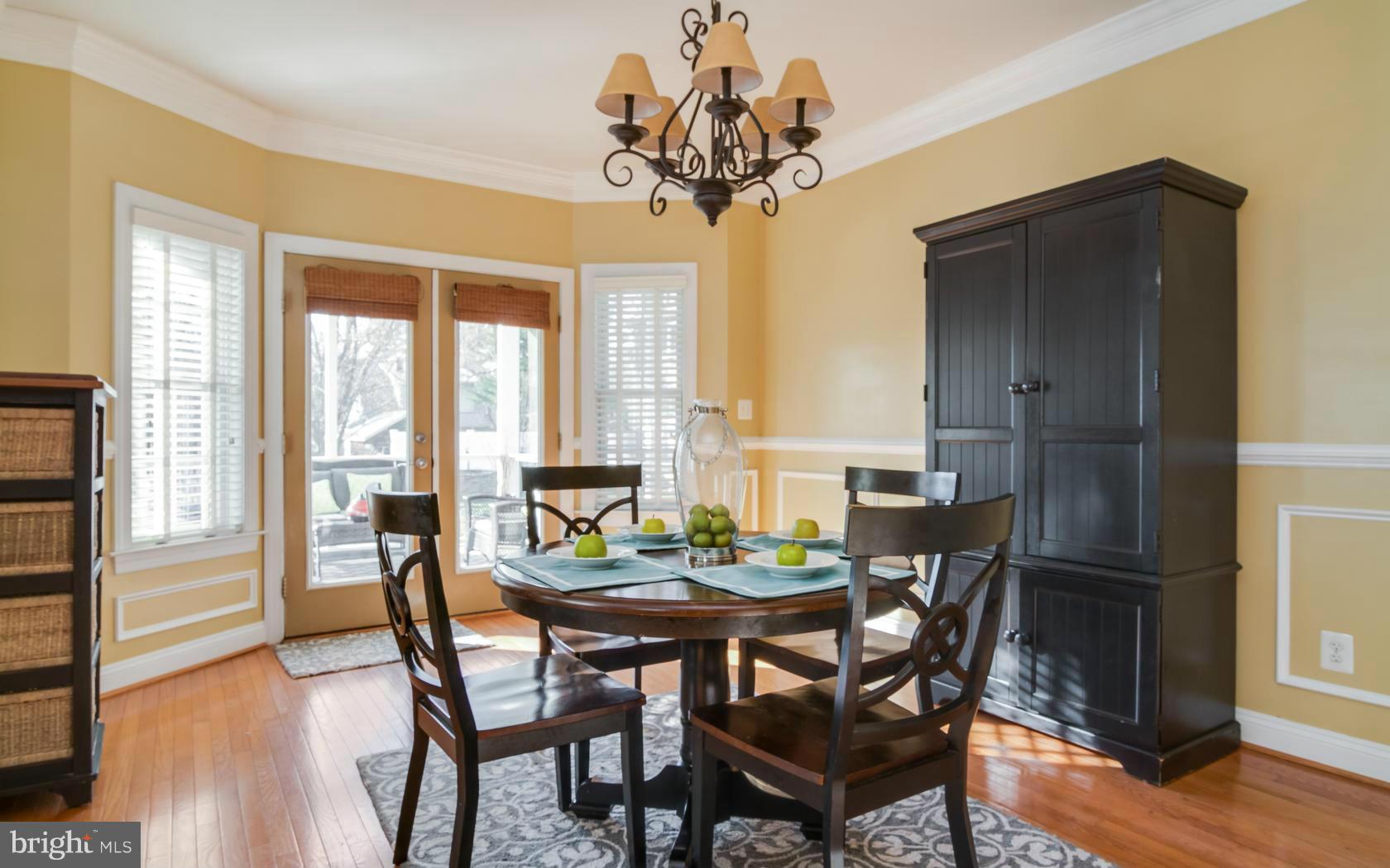 HOMEWOOD - Residential