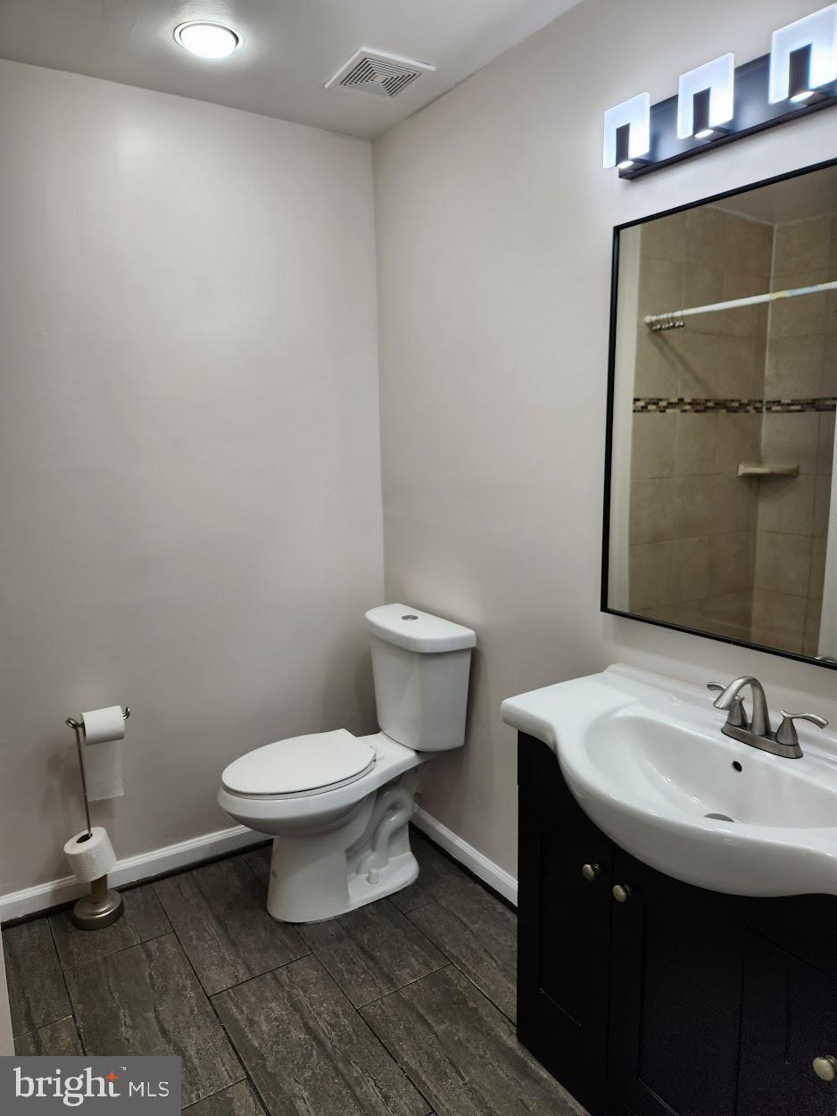 MARLTON TOWN CENTER - Residential Lease