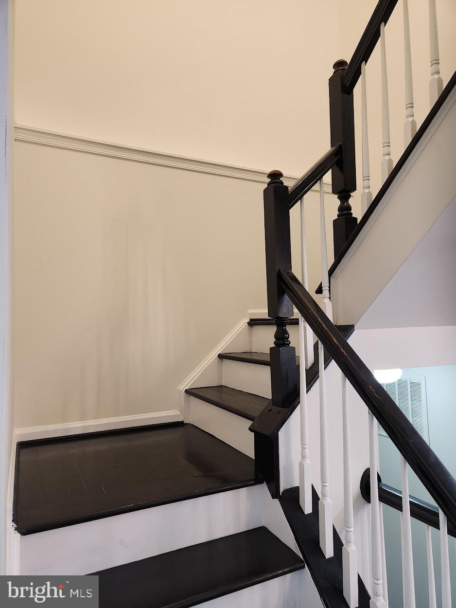 MARLTON TOWN CENTER - Residential Lease