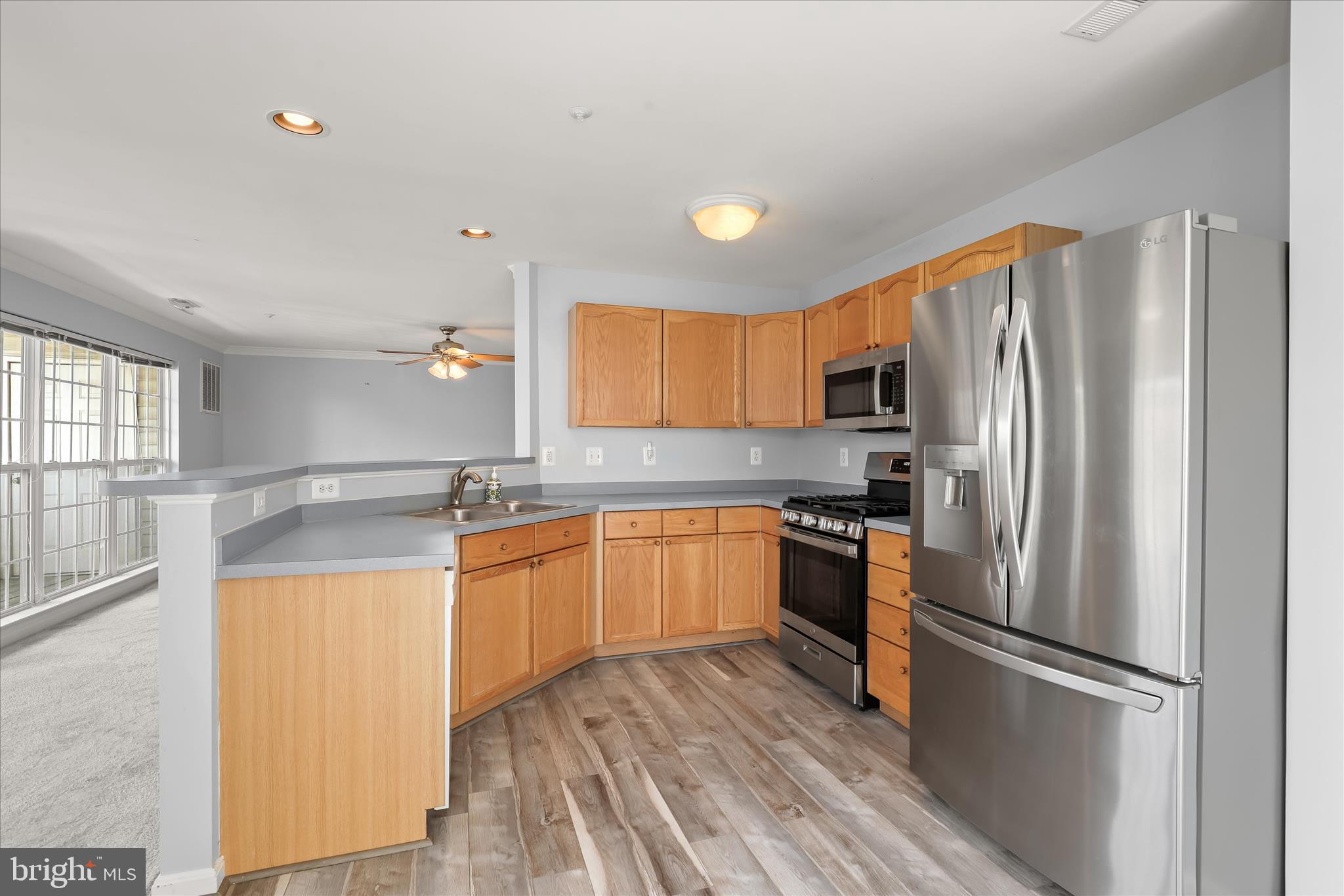 RIDGEVIEW - Residential