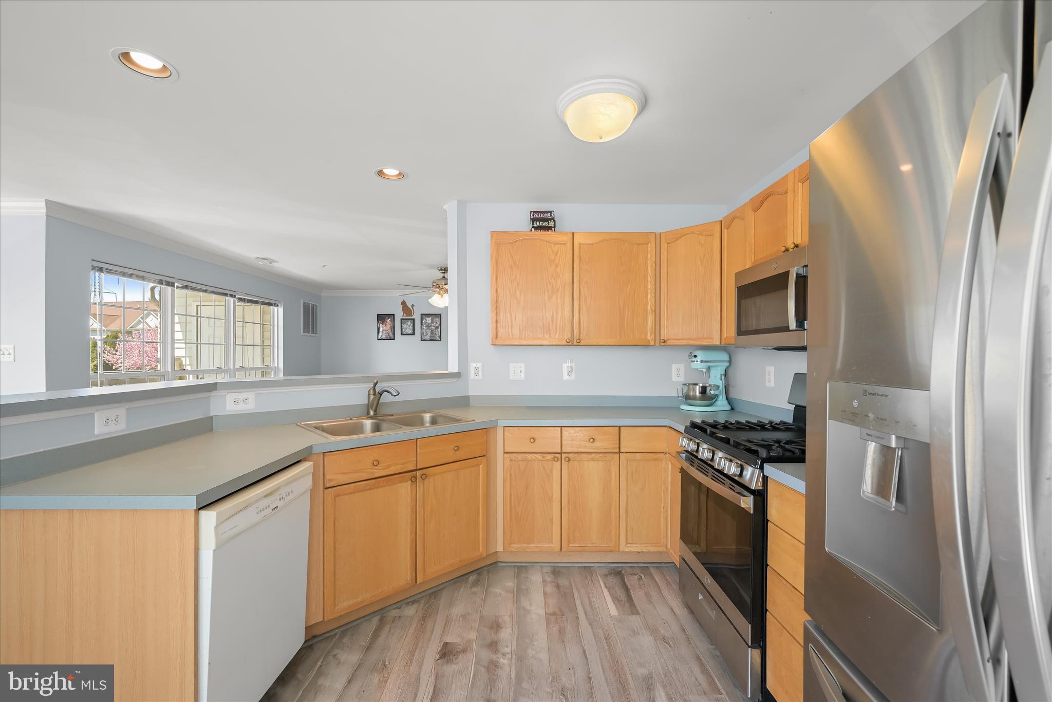 RIDGEVIEW - Residential