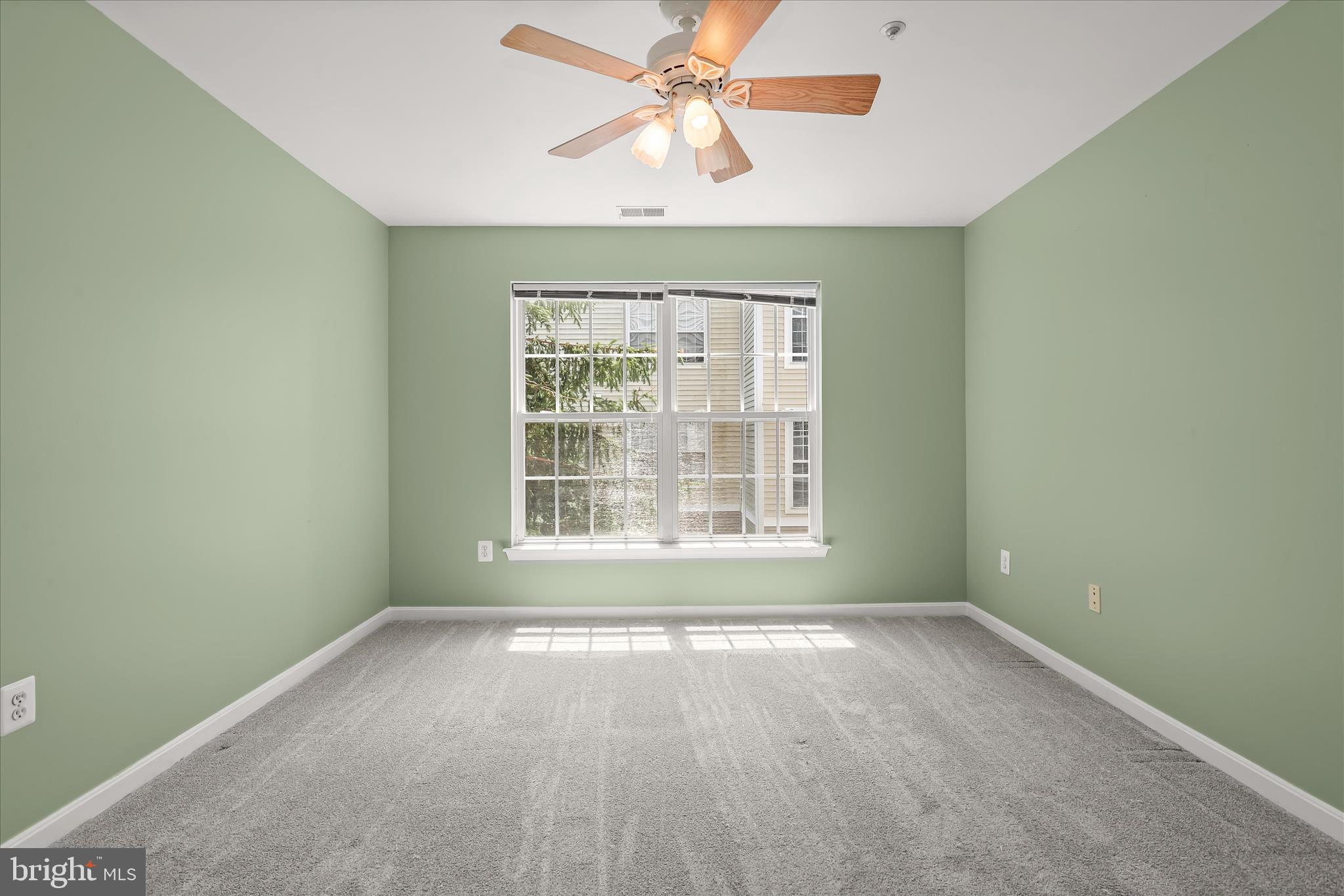 RIDGEVIEW - Residential